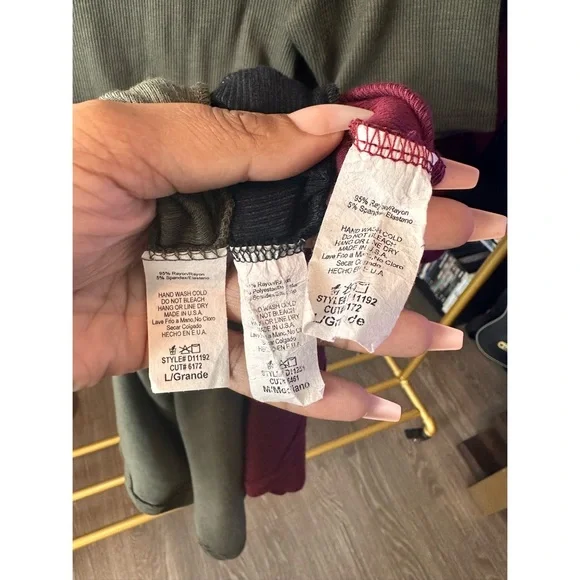 Bundle of 3 Everyday Essential Dresses - Size Large - Picture 9 of 11